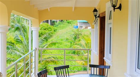 THE LOCAL EXPERIENCE - SERENITY (La Fargue) - Lodge Reviews & Photos ...