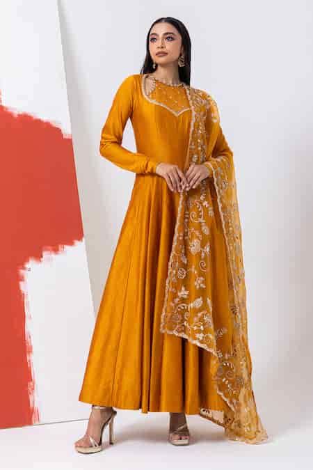 Buy Yellow Organza, Chanderi Sequins, Pearls Floral Cutdana Embroidered ...