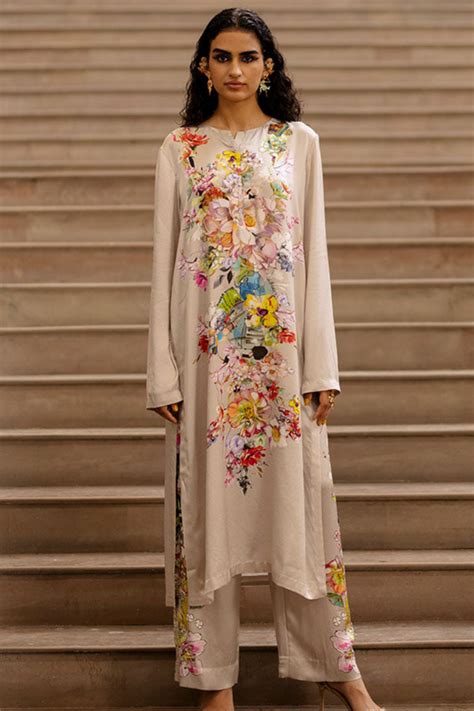AK OK by Anamika Khanna - Floral Print Kurta With Trouser - Elahe