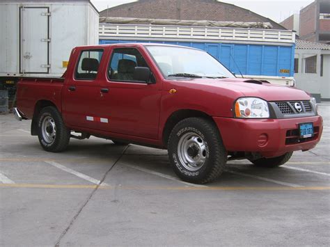2004 Nissan Frontier - Information and photos - MOMENTcar