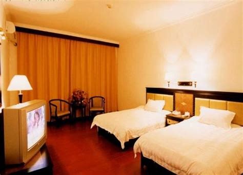 JINZHU HOTEL (Yangshuo County) - Hotel Reviews & Photos - Tripadvisor