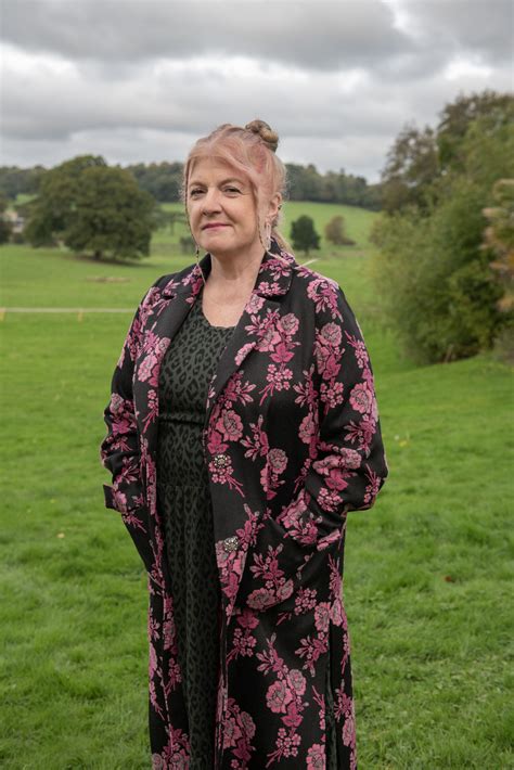 Beyond Paradise review: Why it's BETTER than Death in Paradise