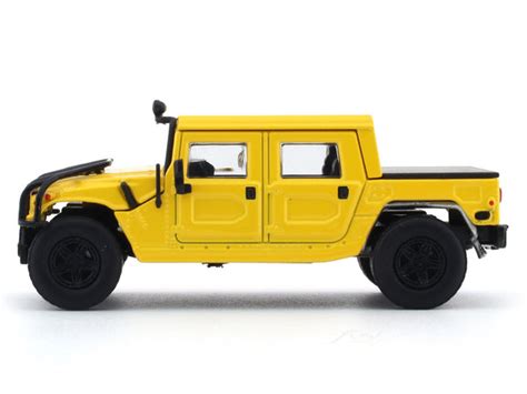 Hummer H1 Pickup Yellow 1:64 Master diecast scale model car | Scale ...