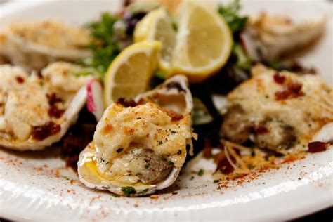 Bay Local Logo 的图像结果