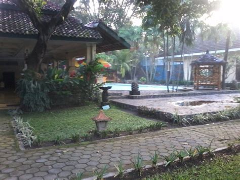 HOTEL SURYA KEDIRI - Hotel Reviews & Photos - Tripadvisor