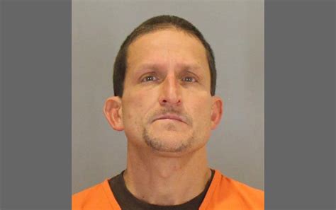 44-year-old man dies in custody of Douglas County Corrections