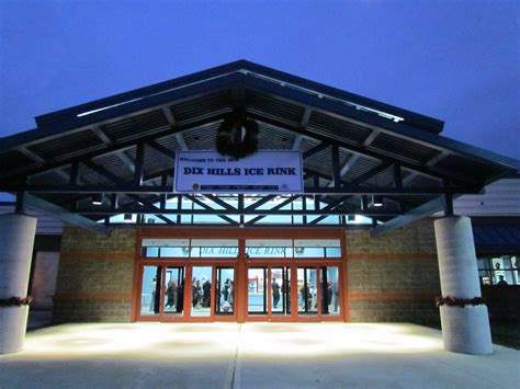 Dix Hills Ice Rink Celebrates Its Grand Re-opening | Half Hollow Hills ...