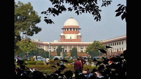 Setback for Cong as SC refuses to stay NOTA option for Gujarat RS poll