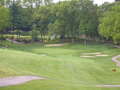 WELLESLEY COUNTRY CLUB - Updated January 2026 - 300 Wellesley Ave ...