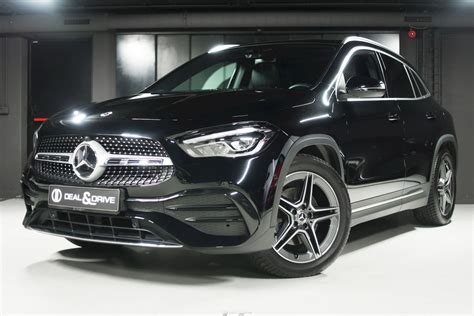 MERCEDES GLA 250 4MATIC AMG-LINE - Deal & Drive
