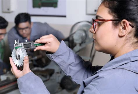 B.Tech/ B.E. in Mechatronics Engineering Courses, Fees, Admission 2025