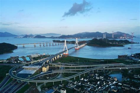 宁波舟山港六横公路大桥项目有序推进