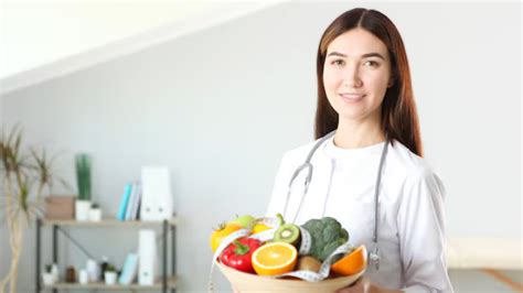 Dietitian for Weight Loss in Rajouri Garden, Diet Plan for Weight Loss ...