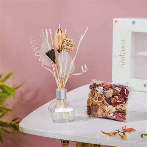 Lavender Bouquet Reed Diffuser Gift Box Set Of 3 Online - Premium ...