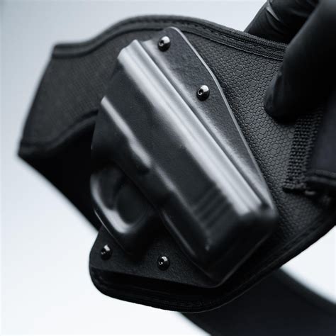 Bersa Belly Band Holster – Minimalist Concealed Carry