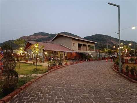 MASTIFF GRAND LA VILLAE (Lonavala) - Hotel Reviews, Photos, Rate ...