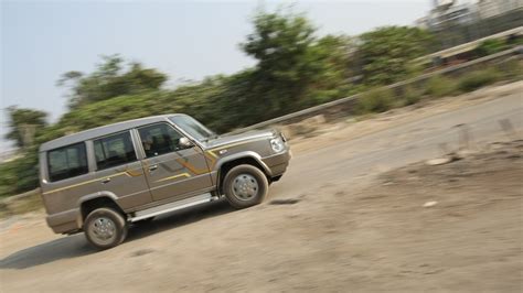 Tata-Sumo-Gold-2012-GX-Exterior Car Photos - Overdrive