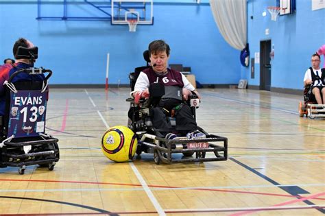 Wheelchair Football 的图像结果