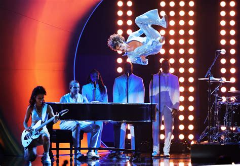 Watch Raye Deliver A Cinematic Performance Of "Oscar Winning Tears ...