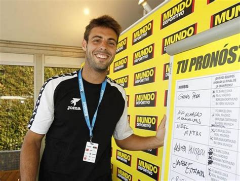 Los famosos hacen la porra de la final de la Champions en el stand de ...