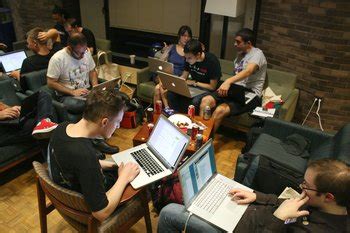 10 Examples of Technology 的图像结果