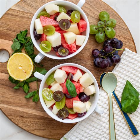 The Best August Fruit Bowl - Delice Recipes