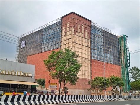 தஞ்சாவூர் கலரே மாறுதே.. டைடல் பார்க் முதல் மால் வரை.. அடுத்தடுத்த தெறி ...