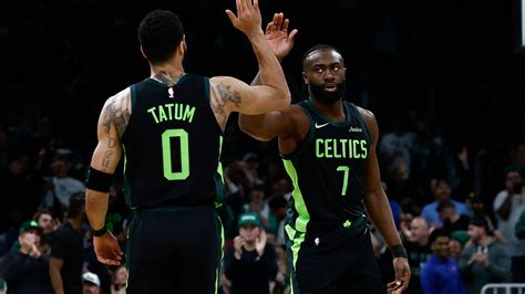 How does Jayson Tatum feel about how Jaylen Brown's knee injury?
