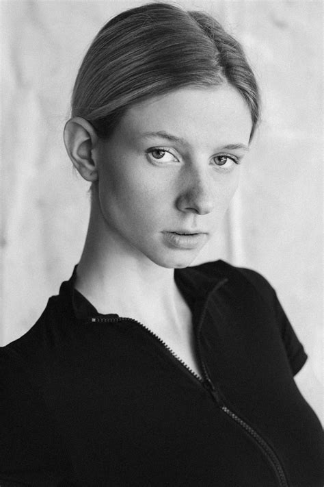 Amelia Carter — M&I Models