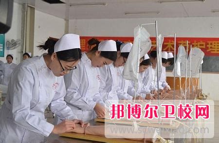 90年代轰动教育界的黄冈中学为什么一蹶不振？真的不行了吗？_腾讯新闻