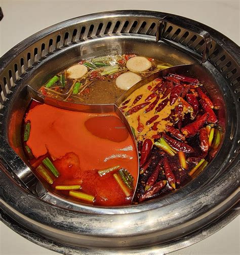 Mala Parlor Hot Pot - Champaign Illinois Restaurant - HappyCow