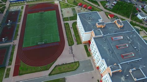 School Sports Field 的图像结果