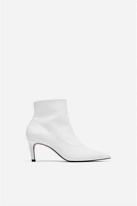 22 White Ankle Boots We're Eyeing for Fall | Who What Wear