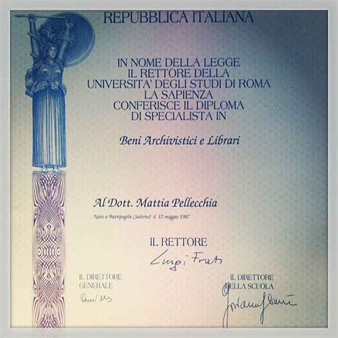 意大利留学生：办理卡拉布里亚大学毕业证文凭成绩单