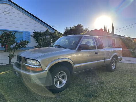 1999 Chevrolet S-10 for Sale in Pasadena, CA - OfferUp