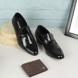 Buy Mochi Men Brown Formal Slip-Ons Online | SKU: 14-392-12-40 – Mochi ...