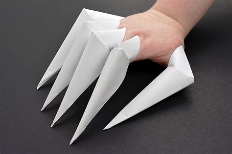 Paper Claws Tutorial 的图像结果