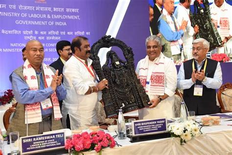 Press Release: Press Information Bureau