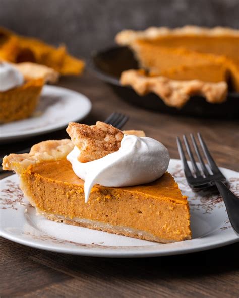 Pumpkin Pie Slice LIBBY'S® Easy Pumpkin Pie