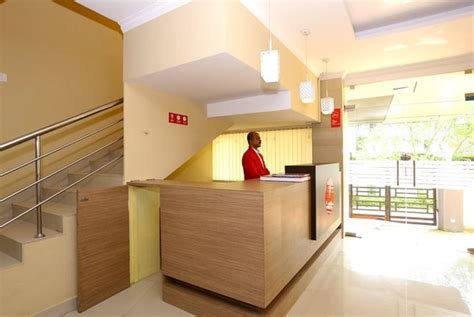 SUPER COLLECTION O KADAVANTHRA NEAR SOUTH RAILWAY STATION (Kochi ...