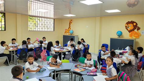 Más niños y niñas felices en el Huila recibiendo aulas de preescolar ...