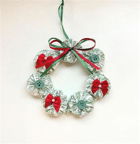 Fabric Yo-yo Christmas Wreath: 5-inch Pine Needle Ornament - Etsy