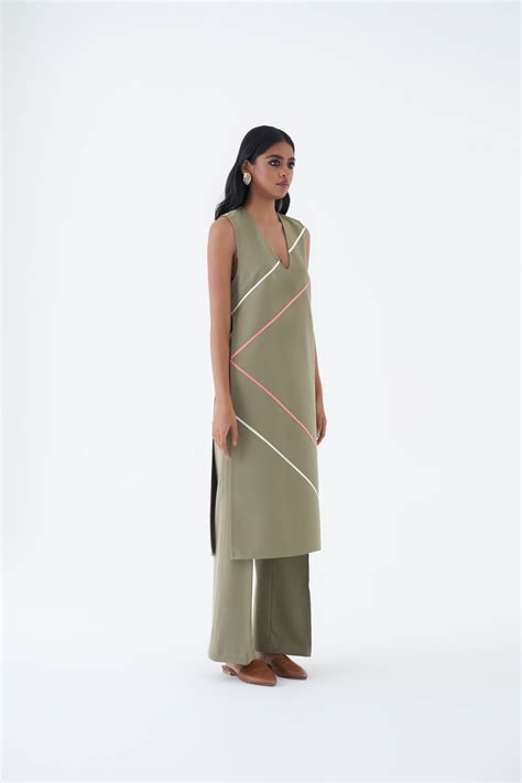 S012 SAGE KURTA PANT – JALORI DESIGN STUDIO PVT LTD