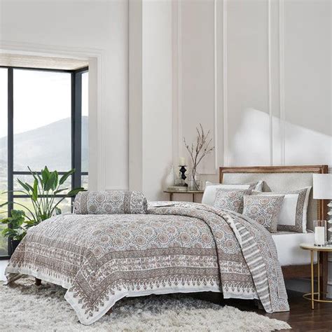 Buy Bedding sets Online in India - IKIRU | Upto 40% OFF - Shop ...