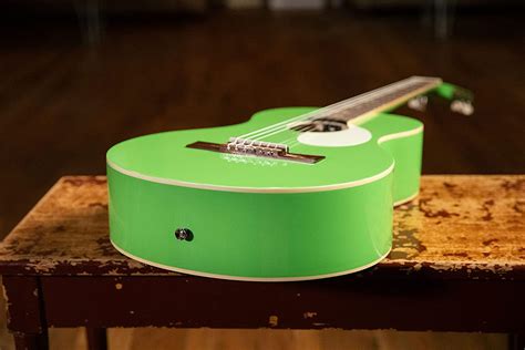 Buy Ortega Guitars 6 Gaucho Series Nylon String Parlor Guitar w/Bag ...