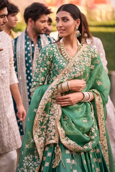 EMERALD CHOLI LEHENGA SET – abhinavmishra