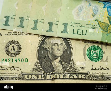 bankotes of romanian leu ron and dollar exchange concept Stock Photo - Alamy