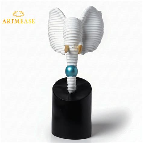 Elephant Head Sculpture – Artmease