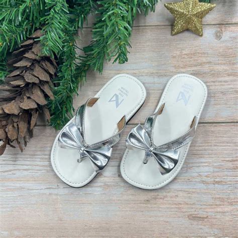 Holly Silver – The Madras Trunk