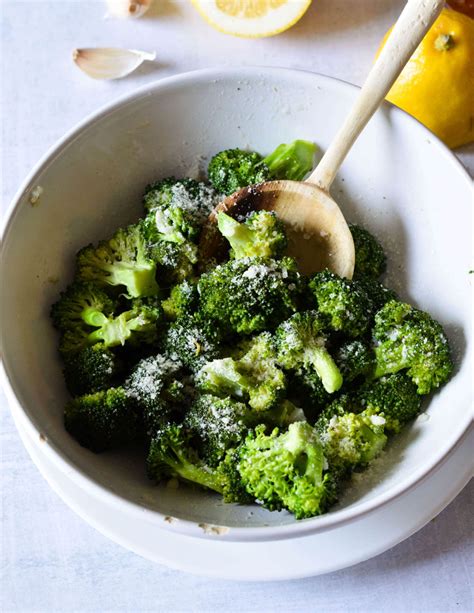 10 Minute Garlic Butter Broccoli - caramel and cashews